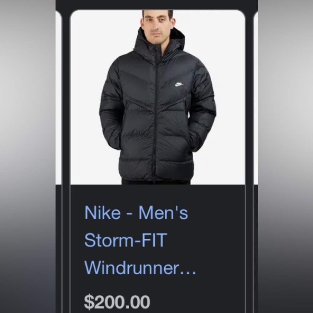 nike black puffer coat
black
size large
storm fit Worn Once (no scratches scuffs